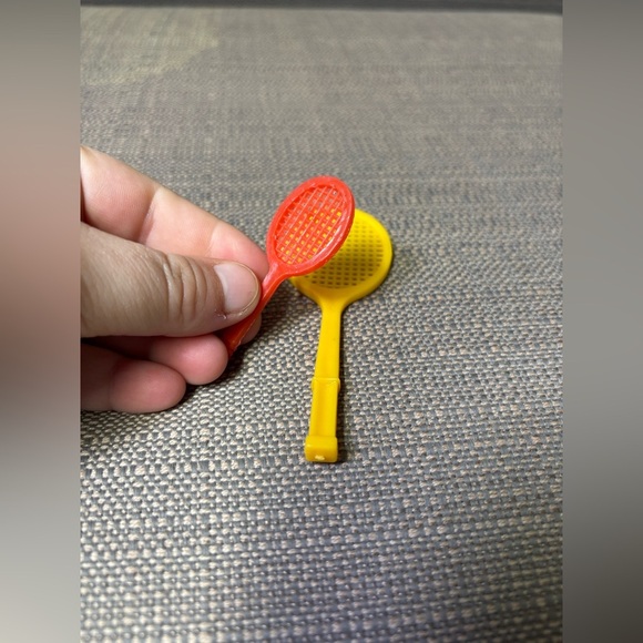 Vintage Barbie Tennis Racket Doll Accessory - Picture 3 of 3